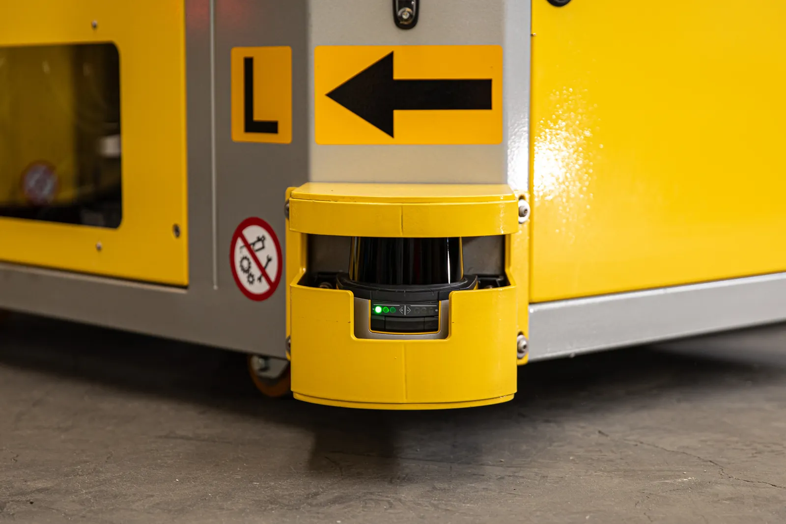 Safety laser scanner on the corner of a Morello AGV