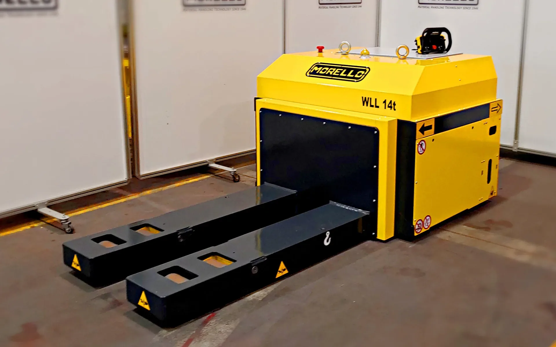Morello 14 t heavy-duty electric pallet truck with ±90° steering