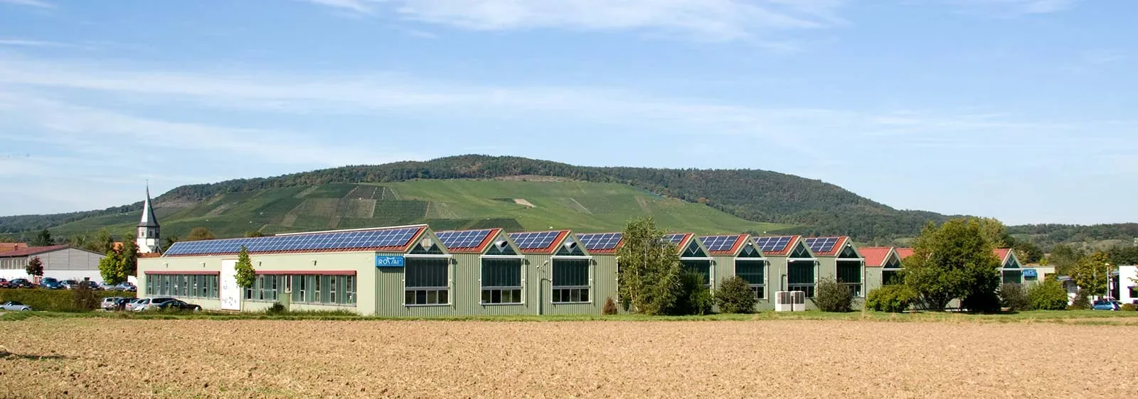 ROMAI manufacturing plant with solar roof in Vaihingen an der Enz, Germany